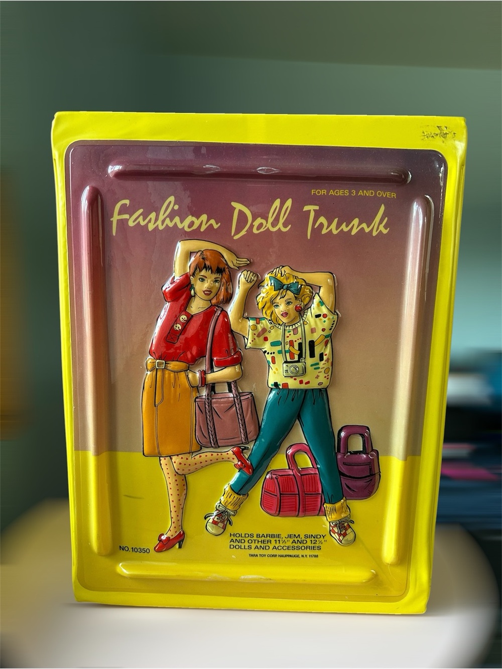 Vintage 1980's Tara Toy Corp Fashion Doll Trunk Pink Barbie Jem Sindy Maxie